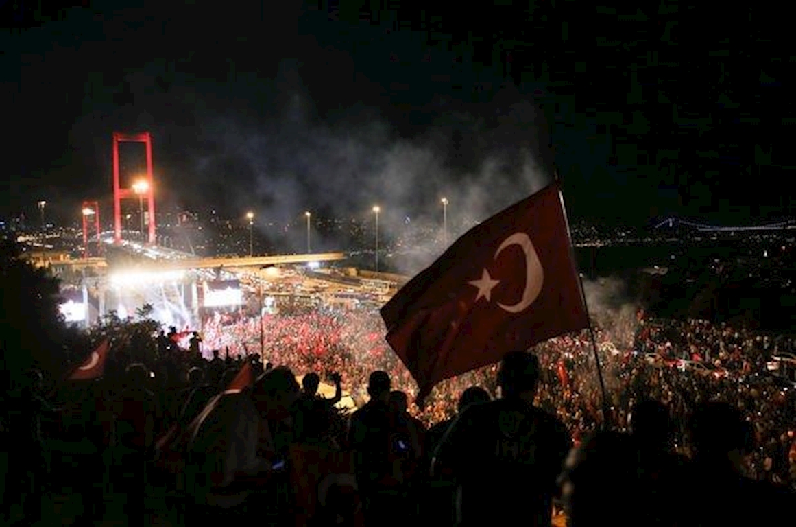 15 Temmuz Darbesini Telin Ediyoruz